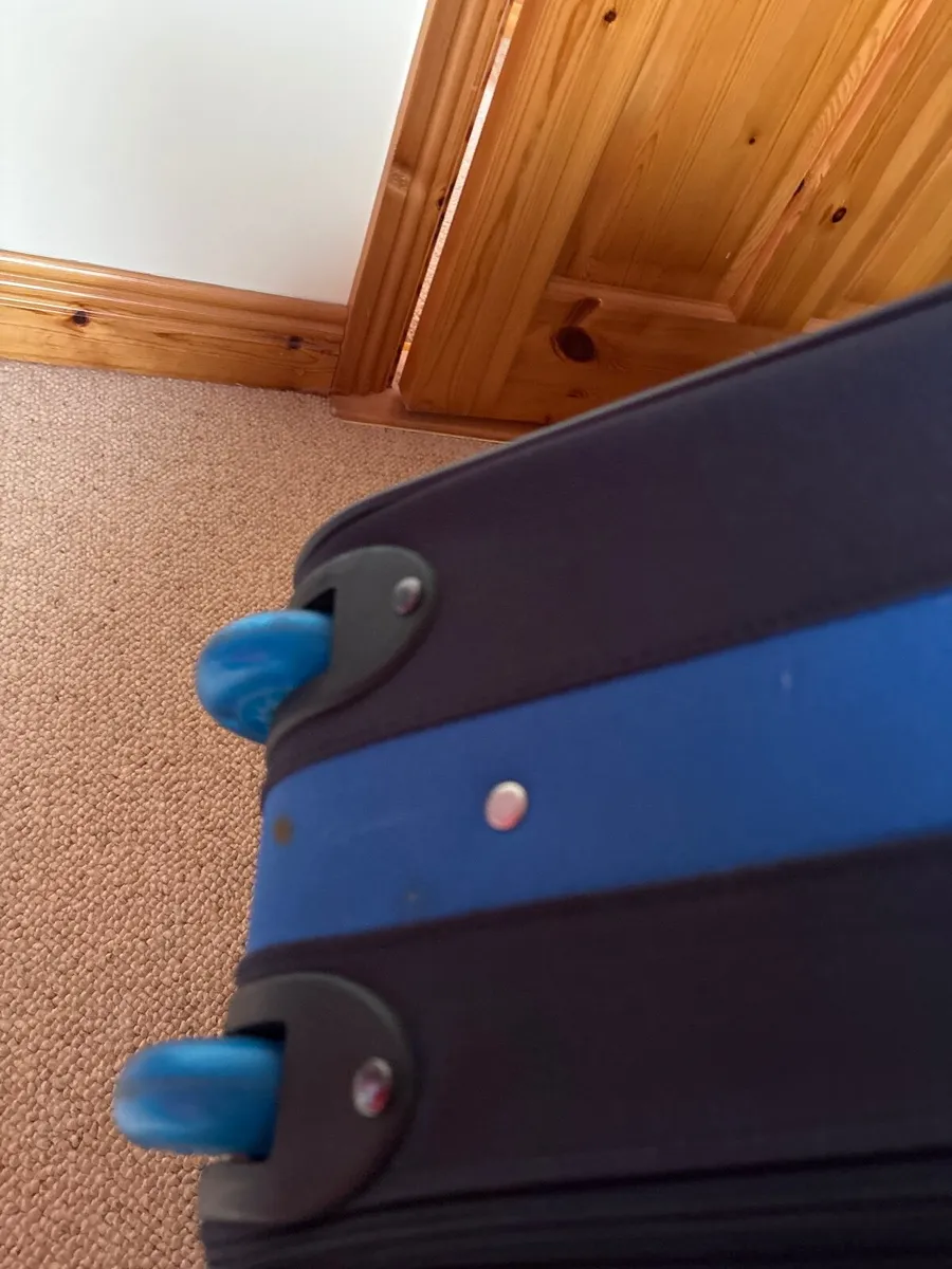 Navy blue large briefcase / suitcase - Image 3