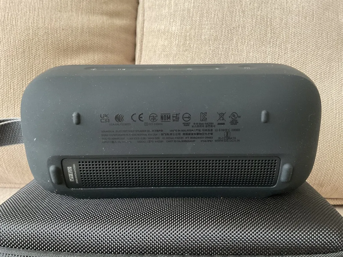 Bose Soundlink Flex 2nd Generation Speaker - Image 4