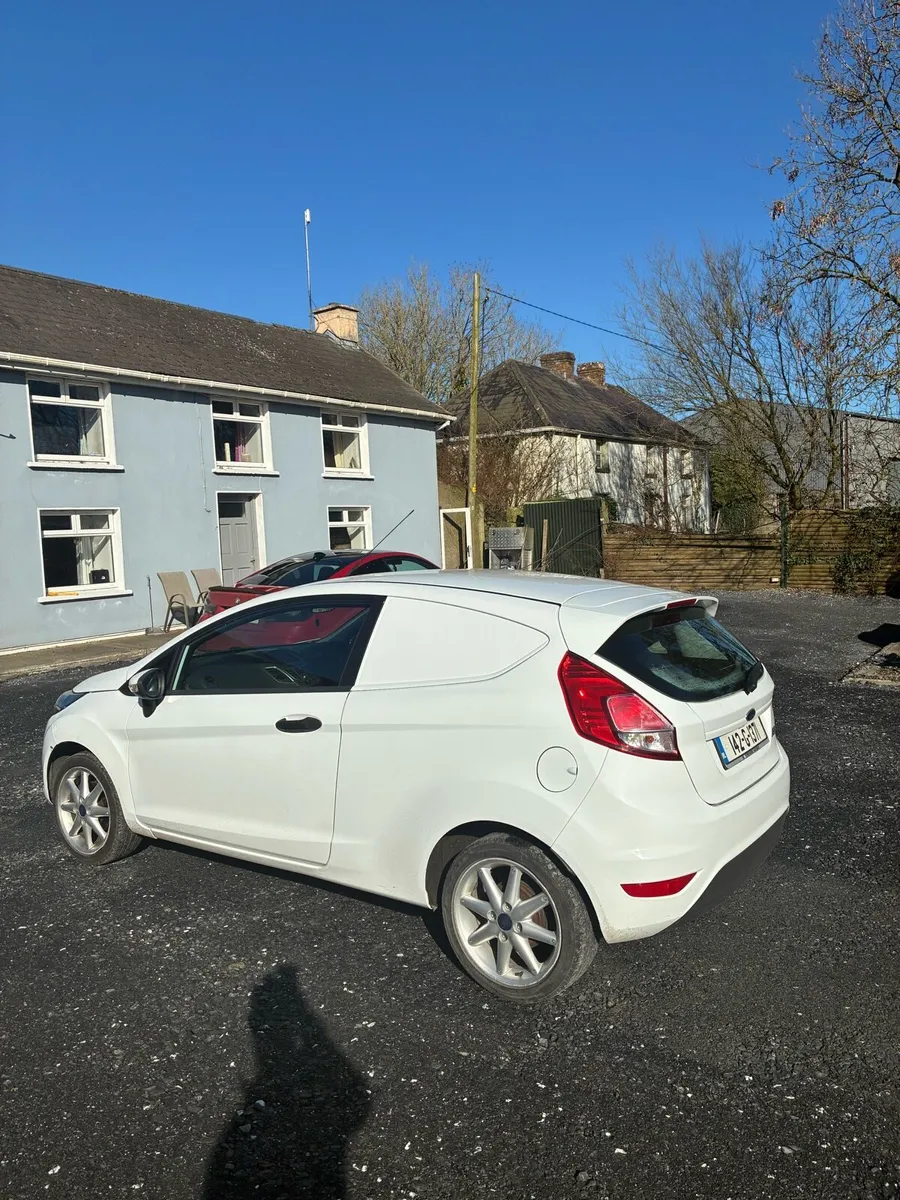 Ford fiesta - Image 1