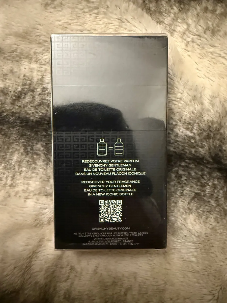 Givenchy Gentleman Original 100ml New Sealed - Image 2