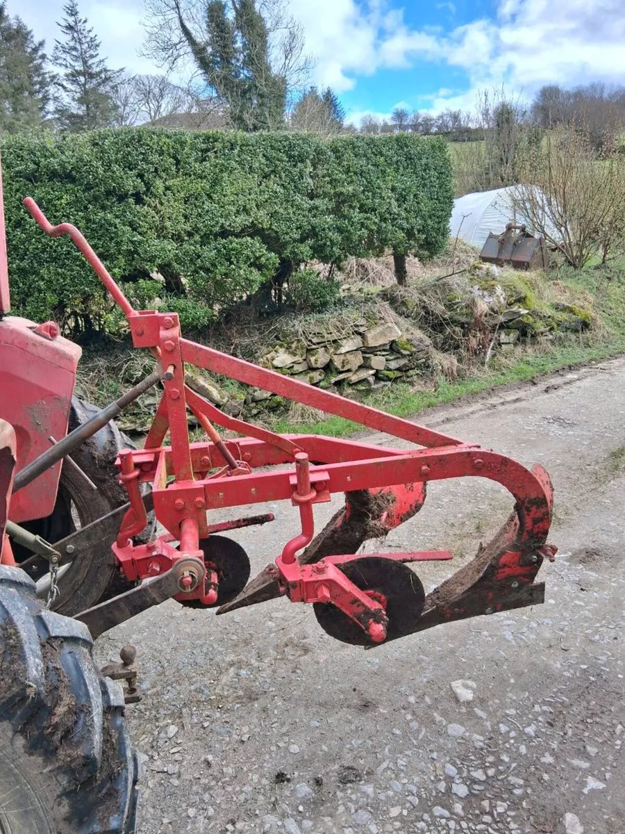 Ferguson 2 furrow plough - Image 2