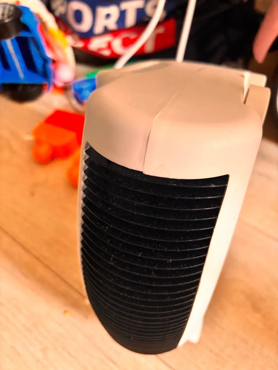 Portable fan heater - Image 1