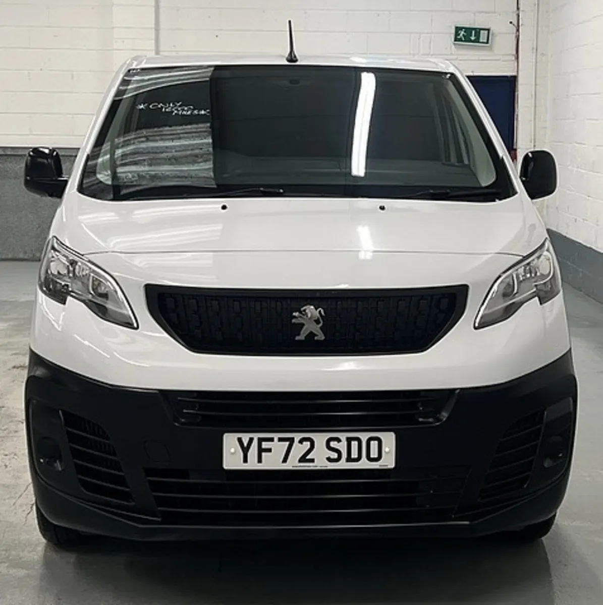 2022 Peugeot Expert Panel Van - Image 1