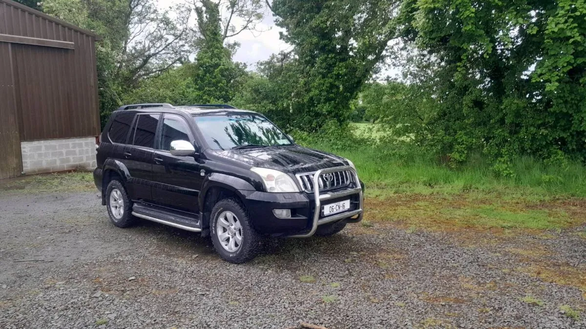 Toyota landcruiser - Image 1