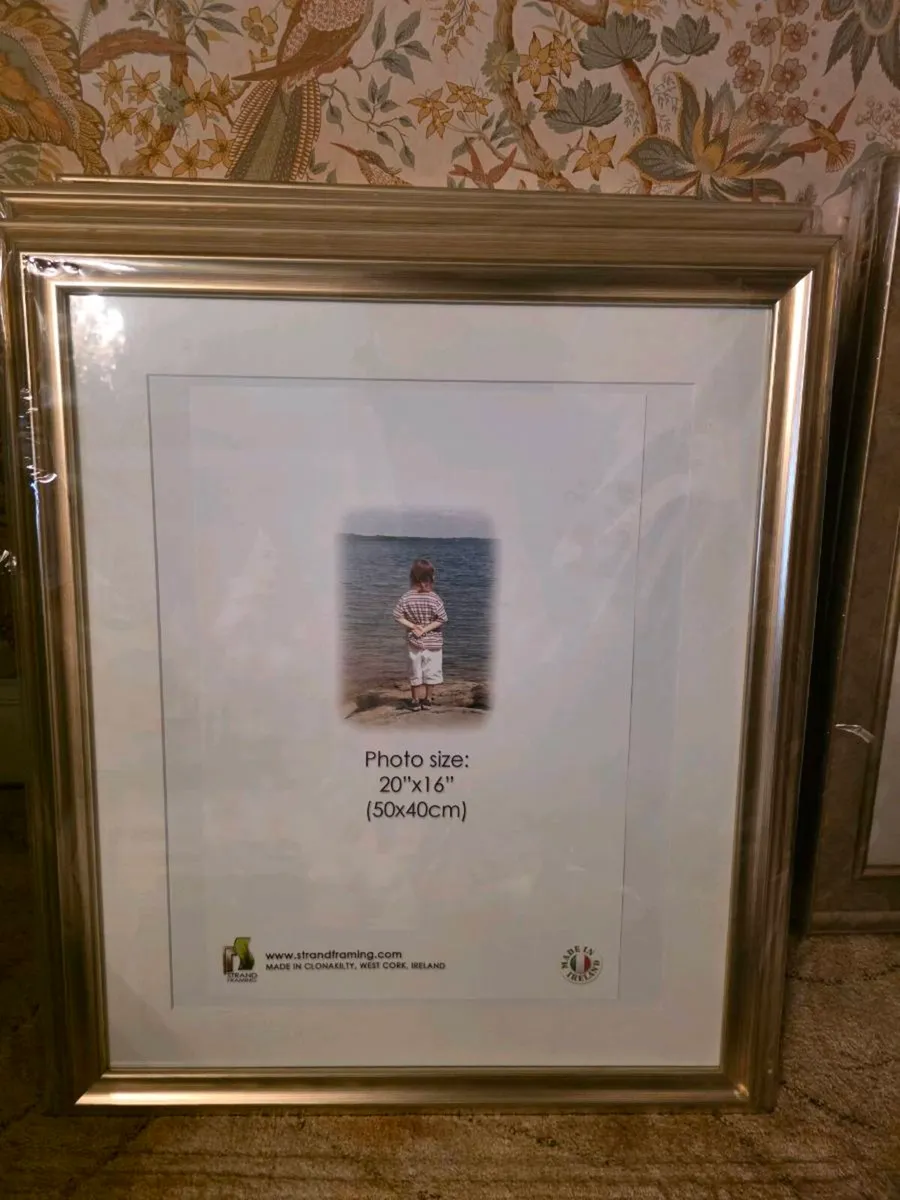 8 Large picture Frames NEW - Image 2