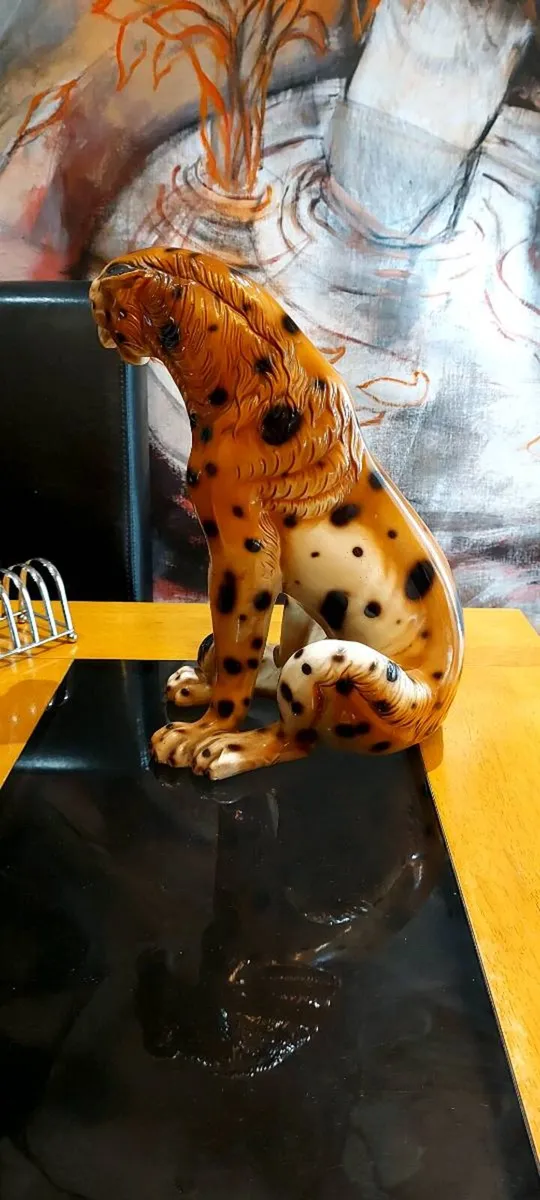 Vintage 70's Leopard Statue - Image 2