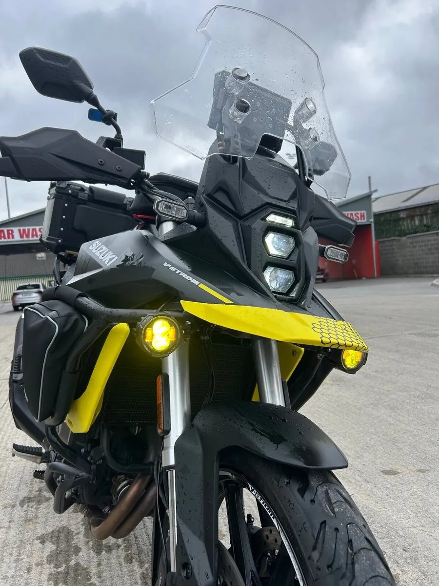 Suzuki V Strom 800re 2025 - Image 1