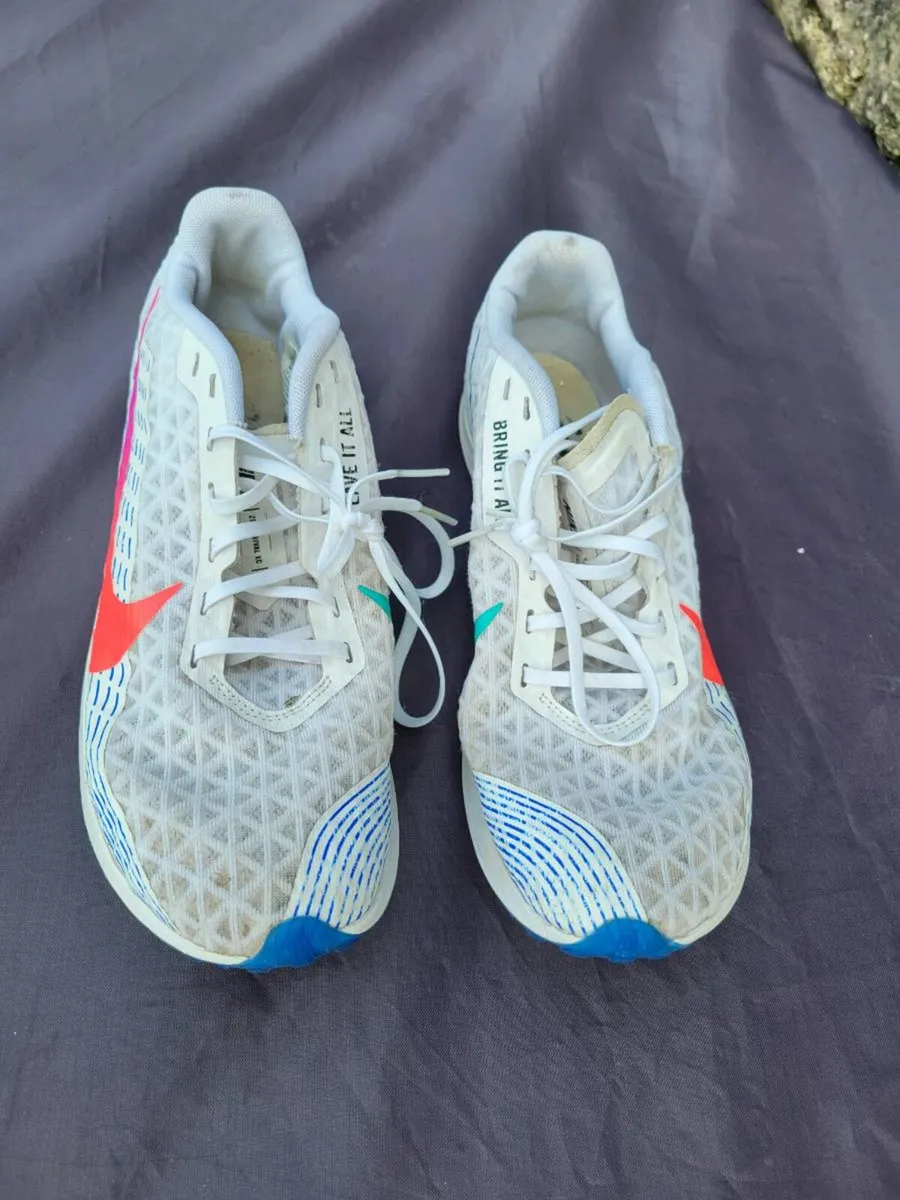 Running spikes - Image 2