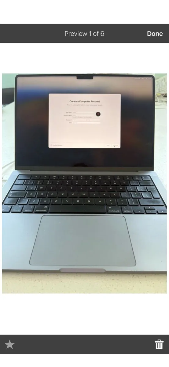 MacBook Air - Image 1