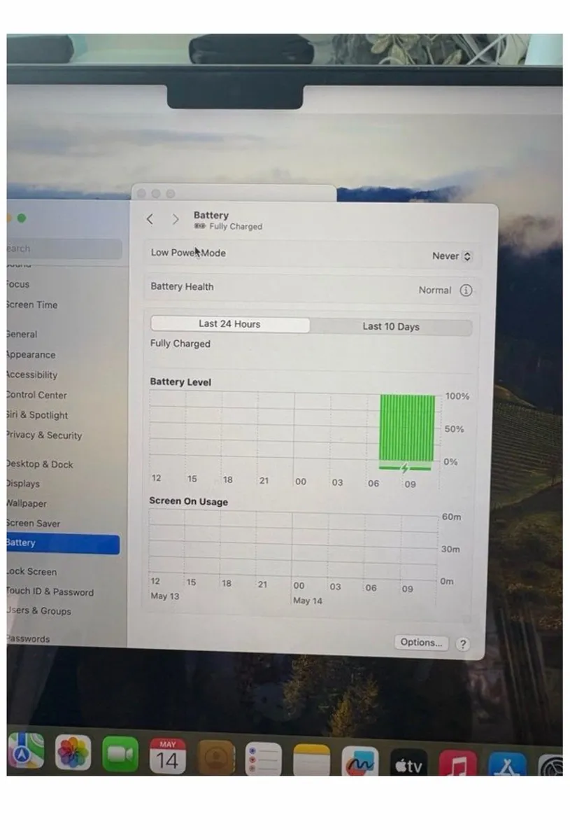 MacBook Air - Image 4