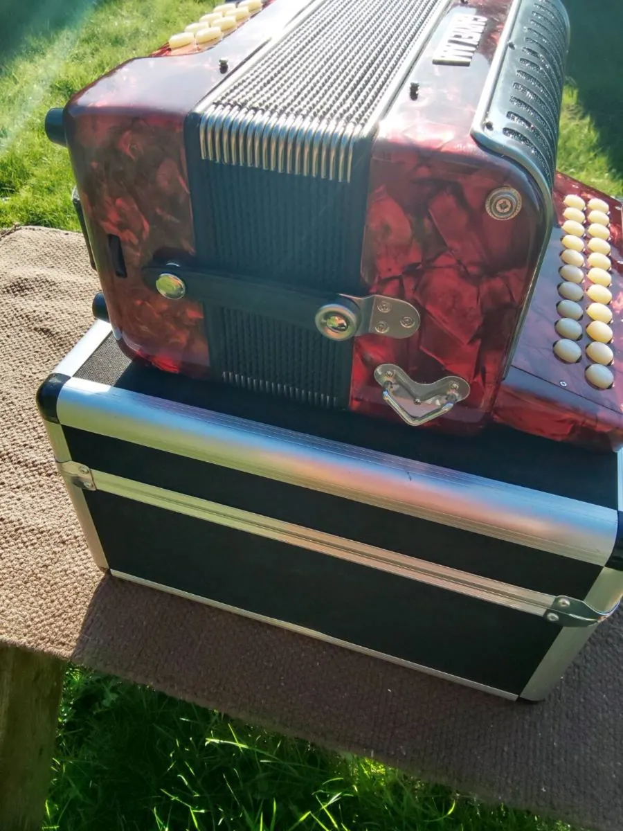 Garvey AAA button accordion, - Image 3