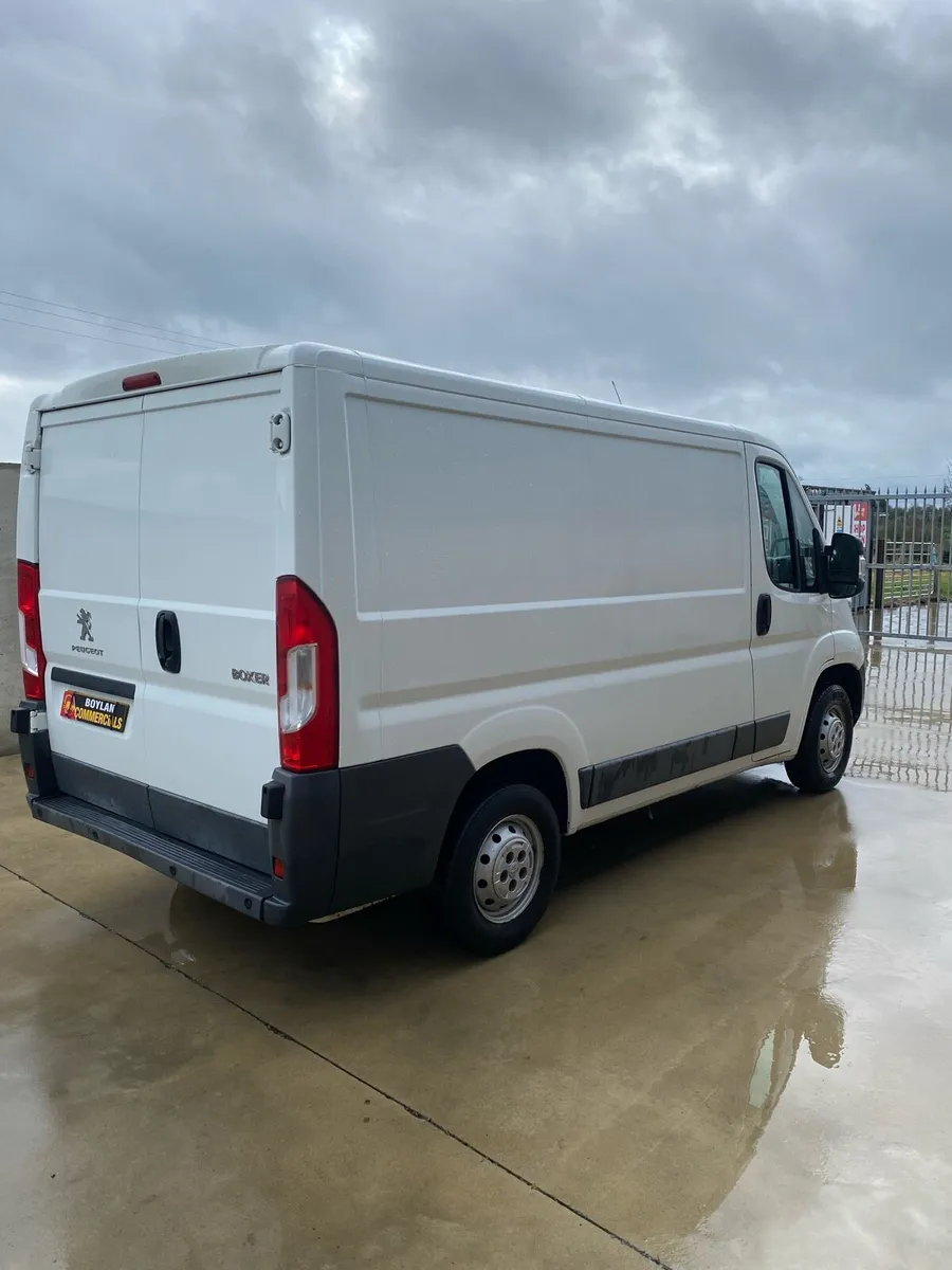 2017 peaugot boxer - Image 4