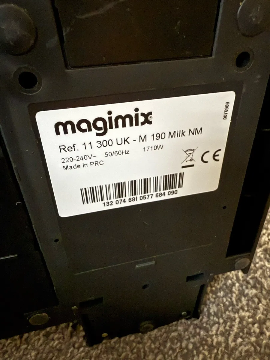 Nespresso coffee  machine - Image 4