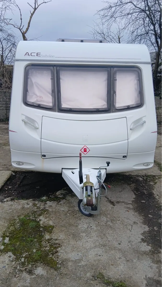 Ace 4 berth caravan - Image 2