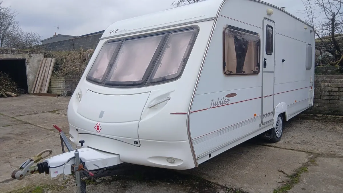Ace 4 berth caravan - Image 1