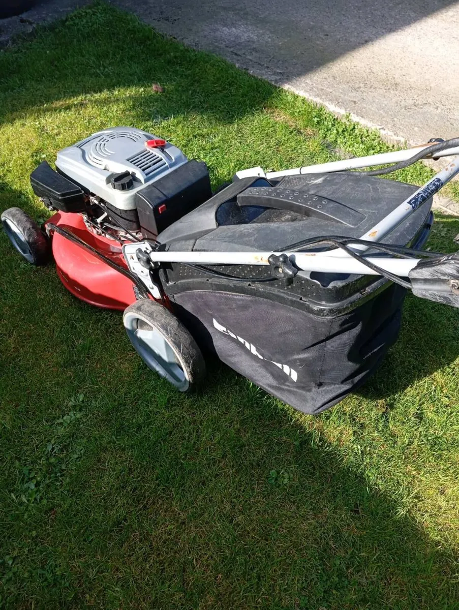 Einhell electric start self-drive petrol lawnmower - Image 4
