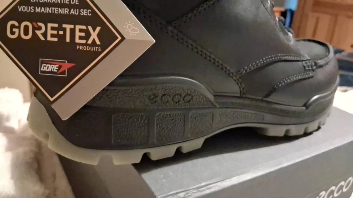Ecco boots - Image 2