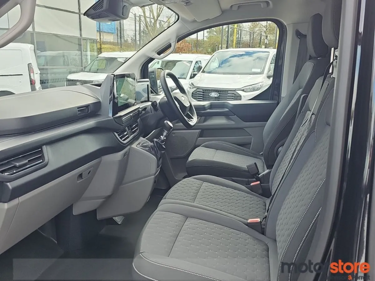 Ford Transit Custom Limited L1H1 - Image 3