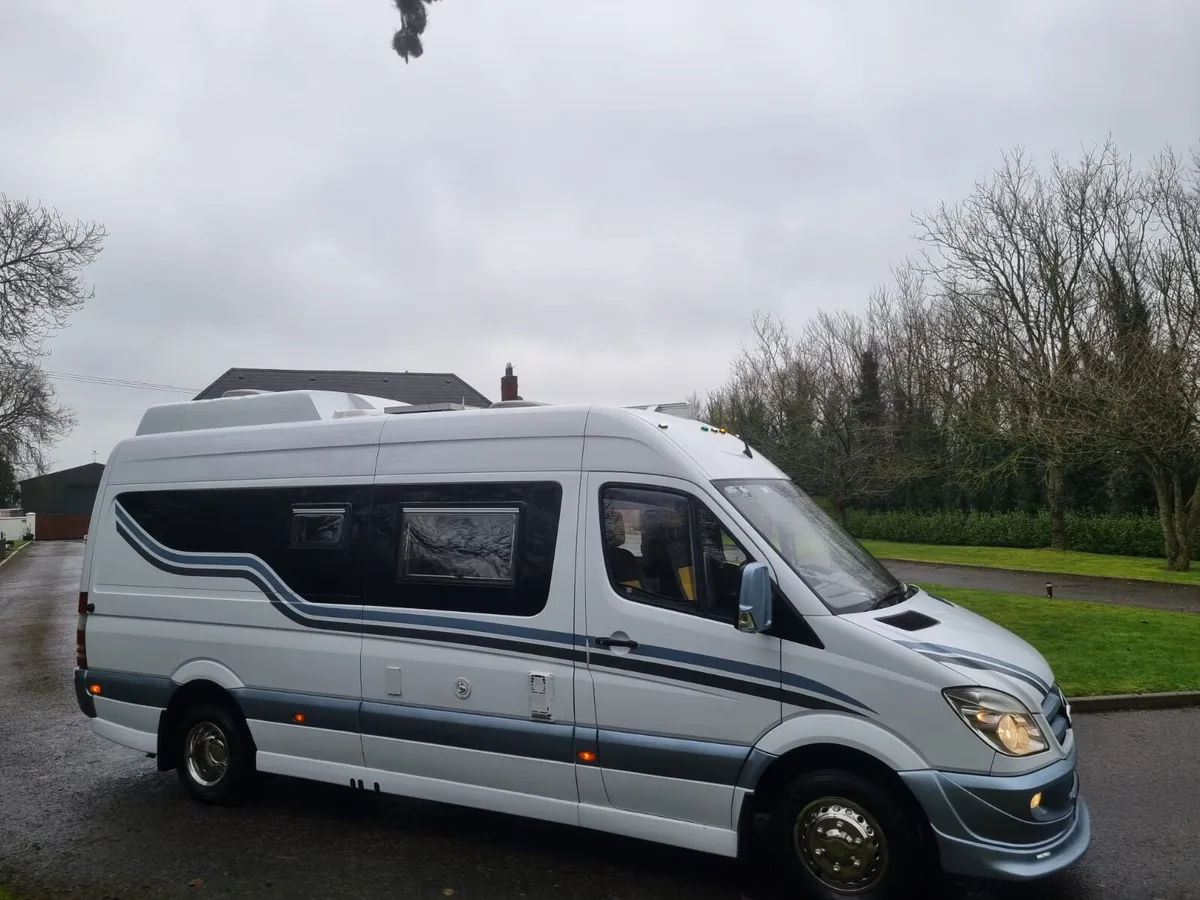 Mercedes sprinter Campervan. 4berth - Image 1