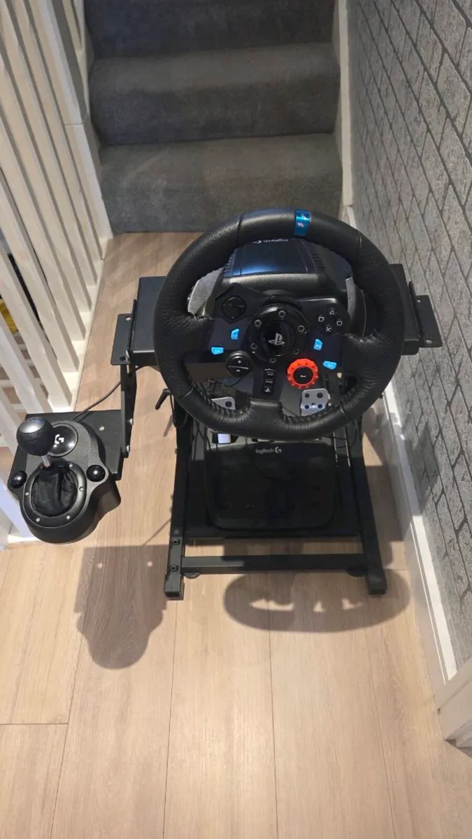 Logitech G29 Driving Force Racing Wheel for PlaySt - Image 2