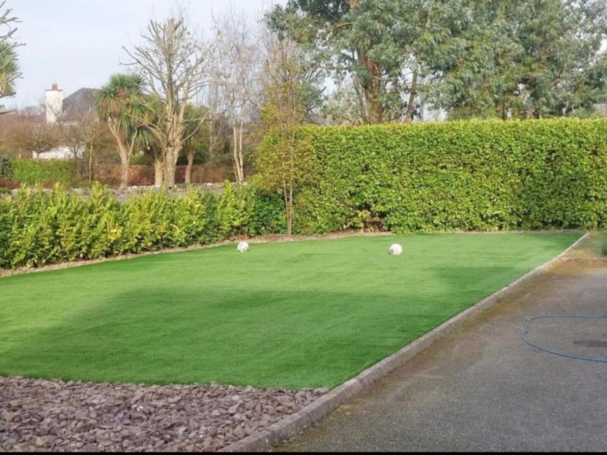 Brand new artificial grass - Image 1