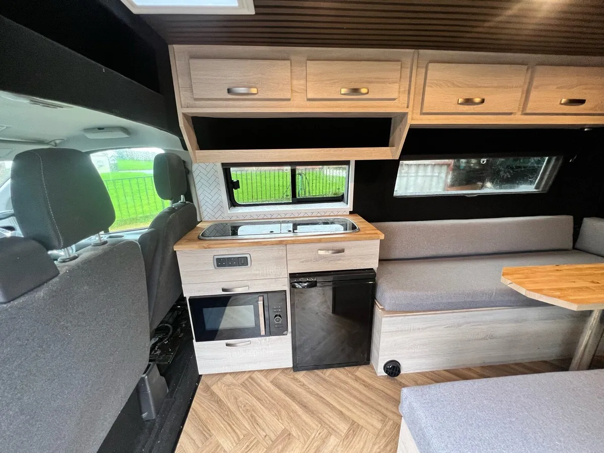 campervan Ford transit custom - Image 4