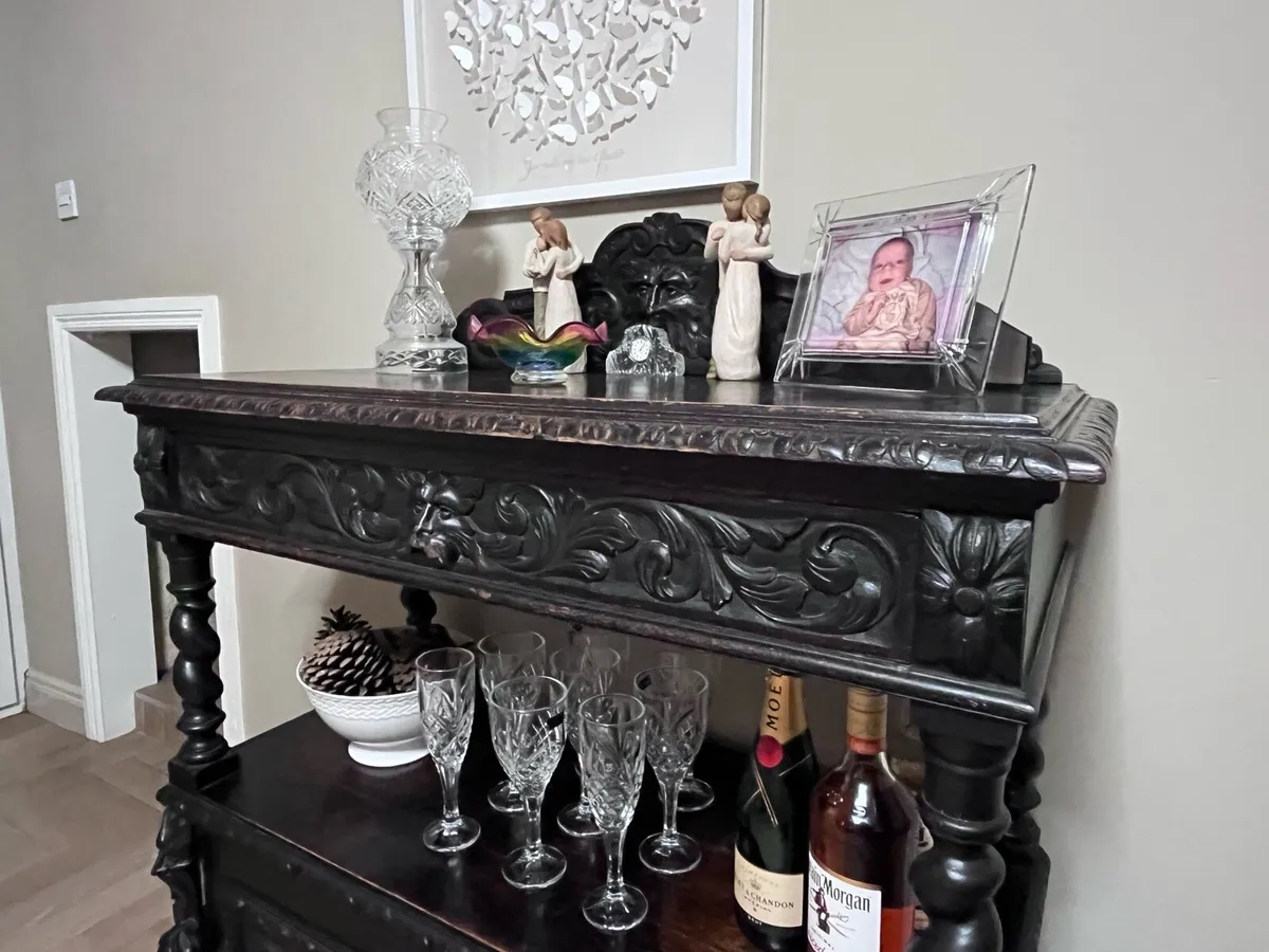 Rare antique Jacobean sideboard - Image 2