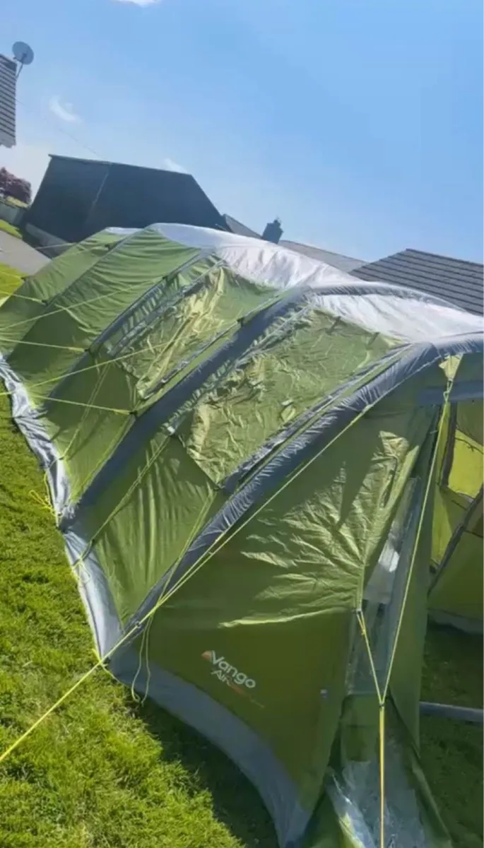Vango stargrove 6 man air tent - Image 1
