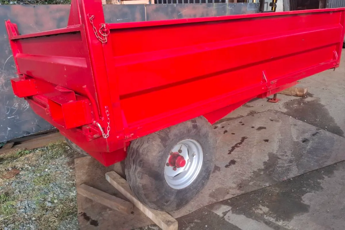 Tipping trailer 10'6x6'6 drop sides - Image 2