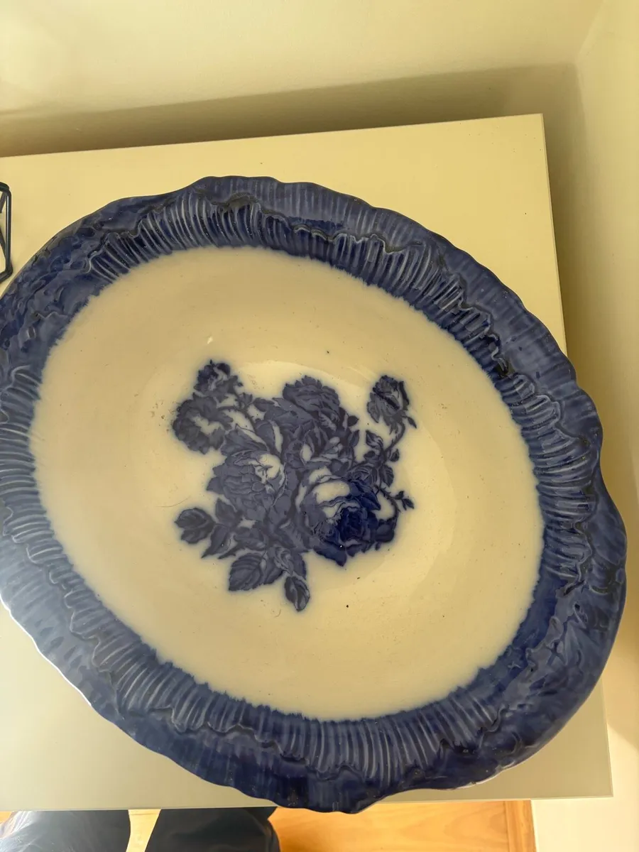 Basin and Jug - Image 2