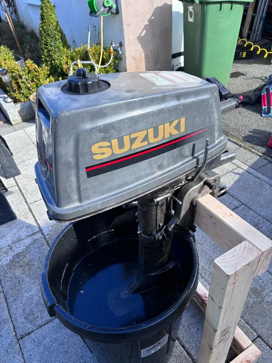 Outboard Engine - Image 1