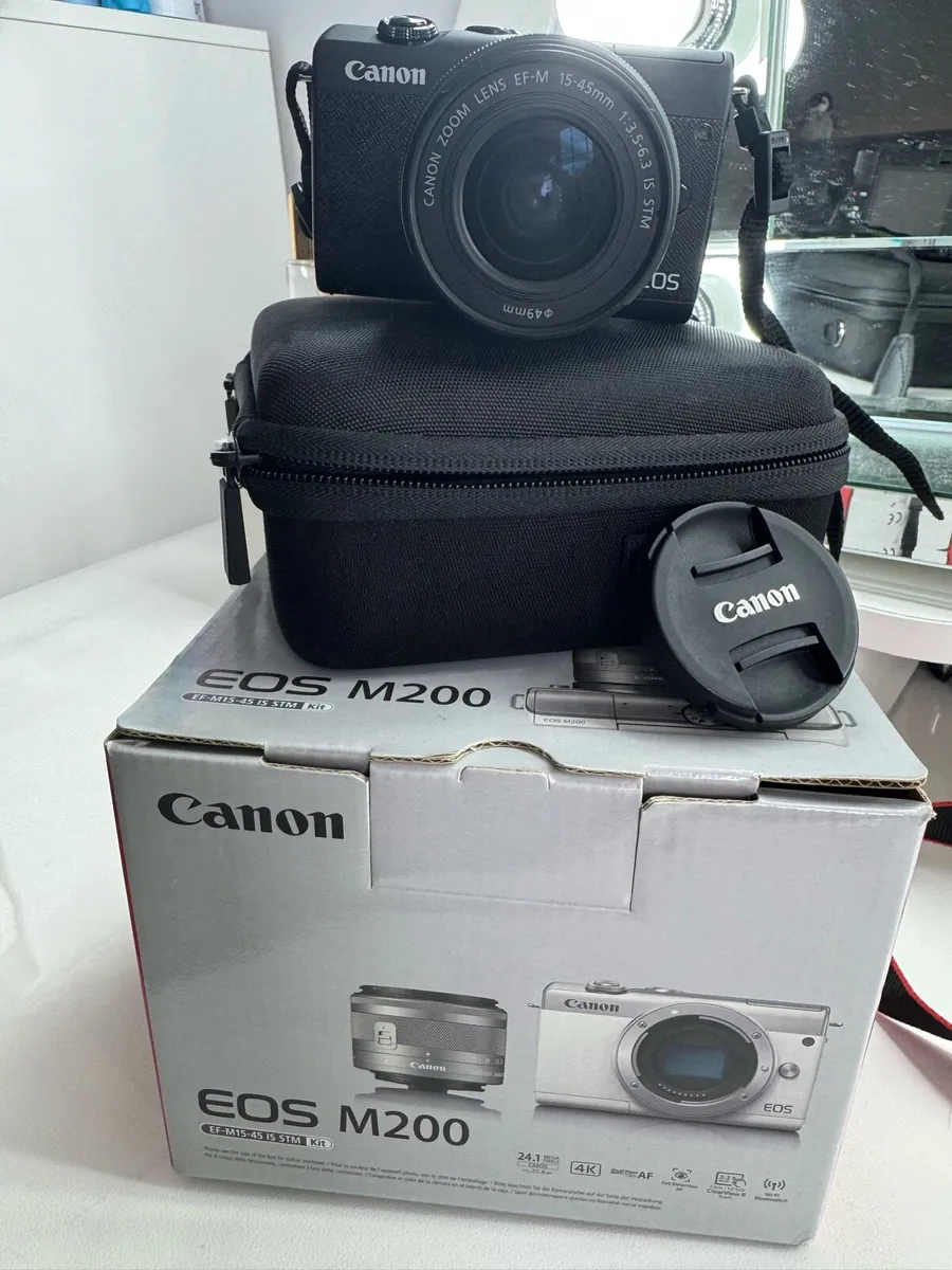 Canon M200 Camera - Image 1