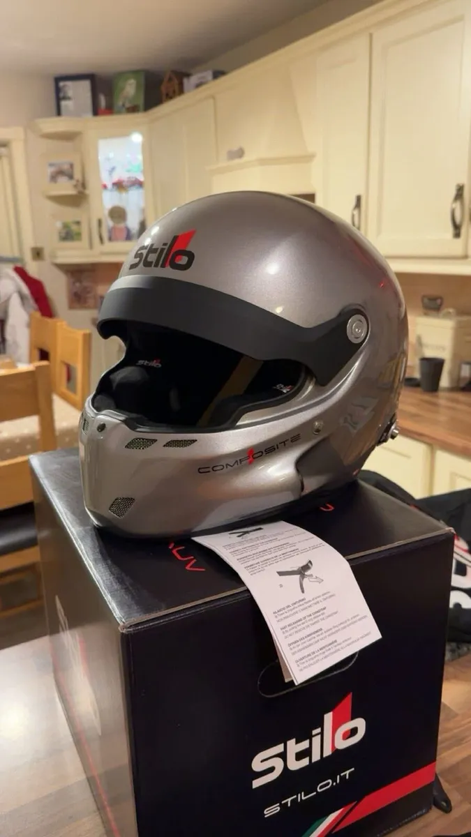 Stilo ST6 helmet - Image 2