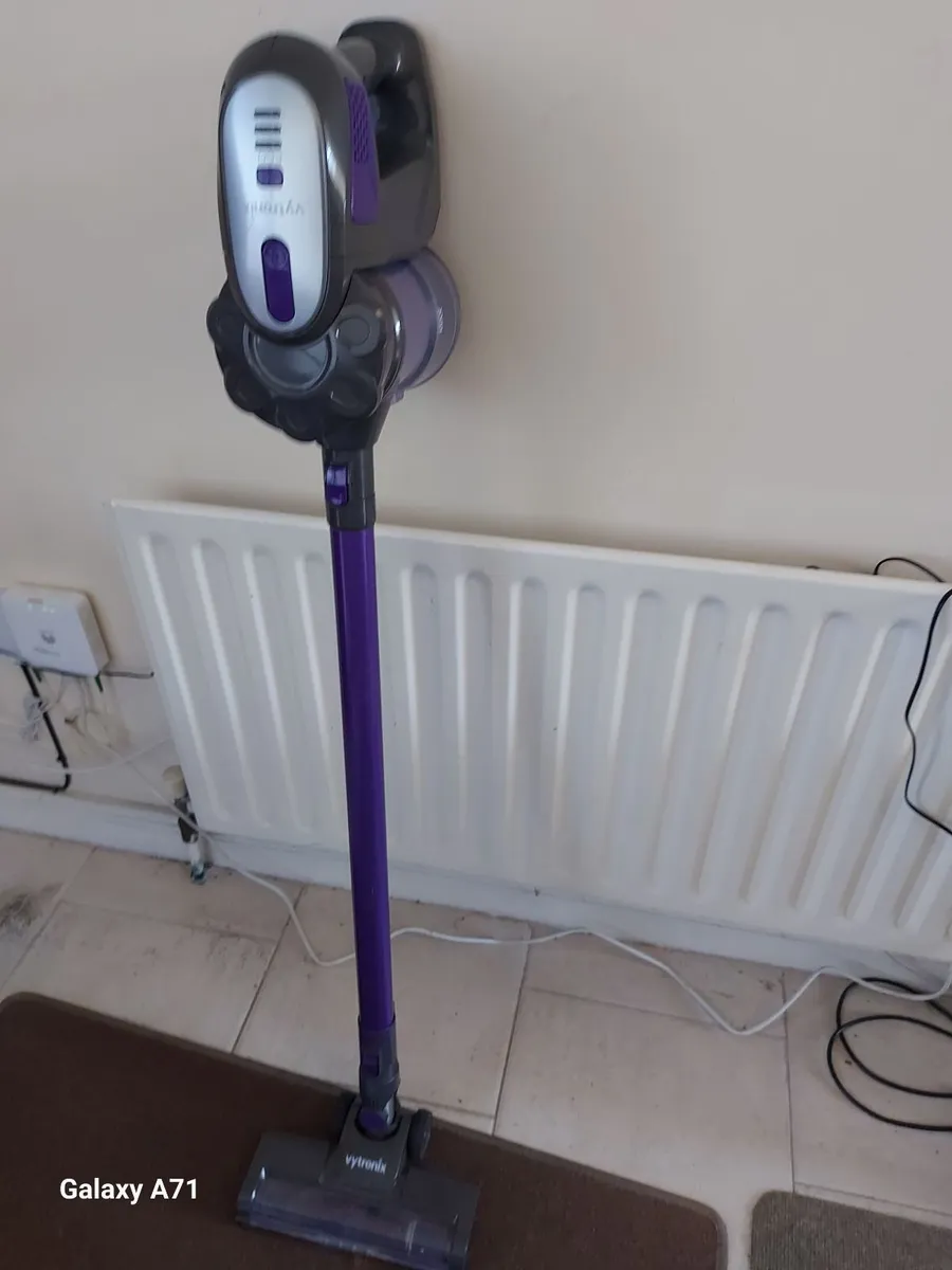VYTRONIX Cordless Vacuum Cleaner excellent condit - Image 1