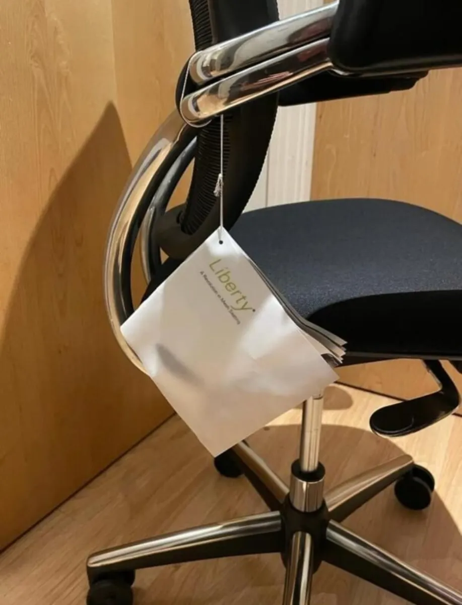 Office Chair - Image 3