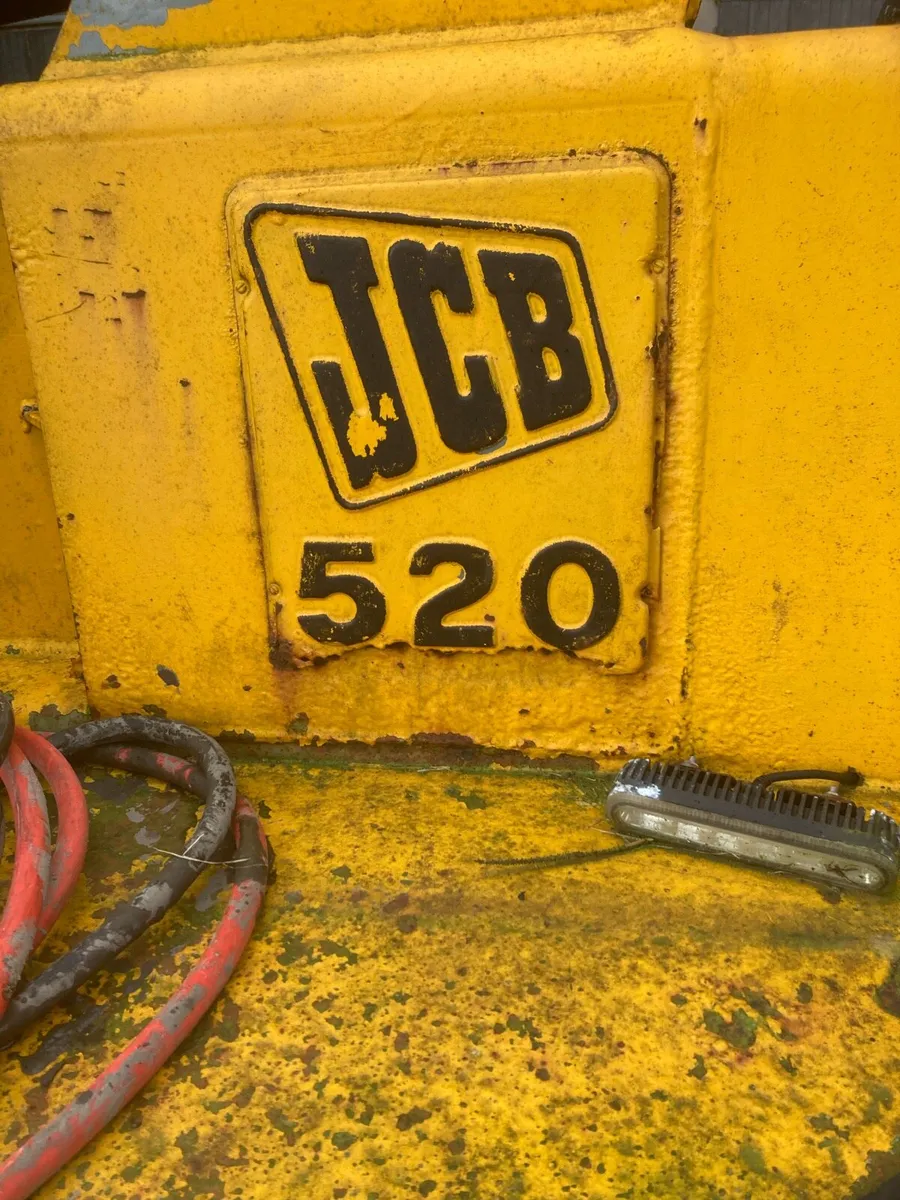 JCB 520 - Image 4