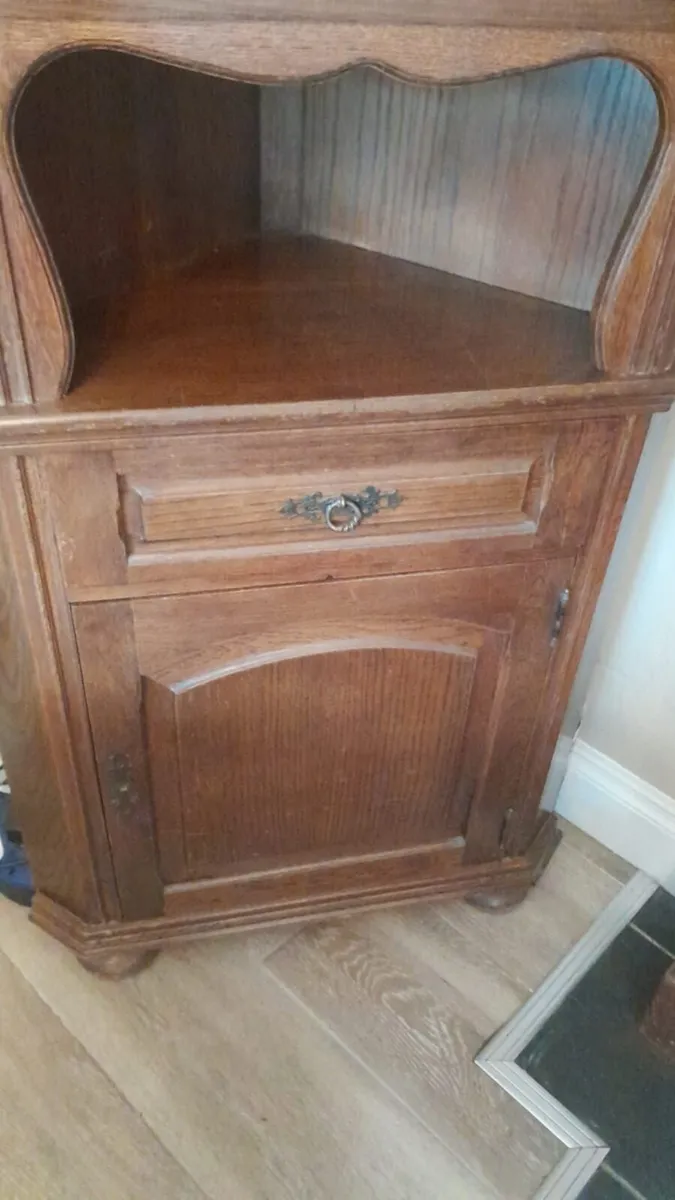 Display Cabinet - Image 2