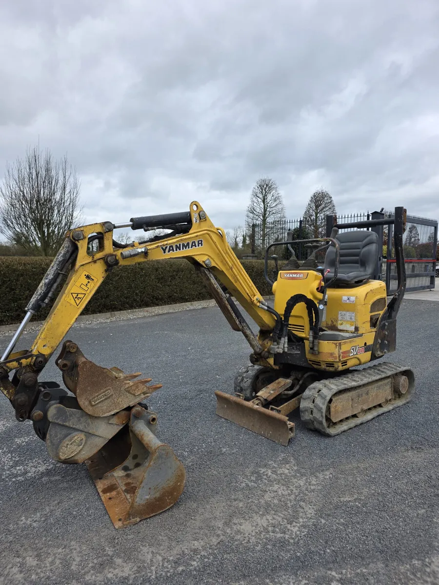 2015 Yanmar SV08 Micro Digger - Image 2