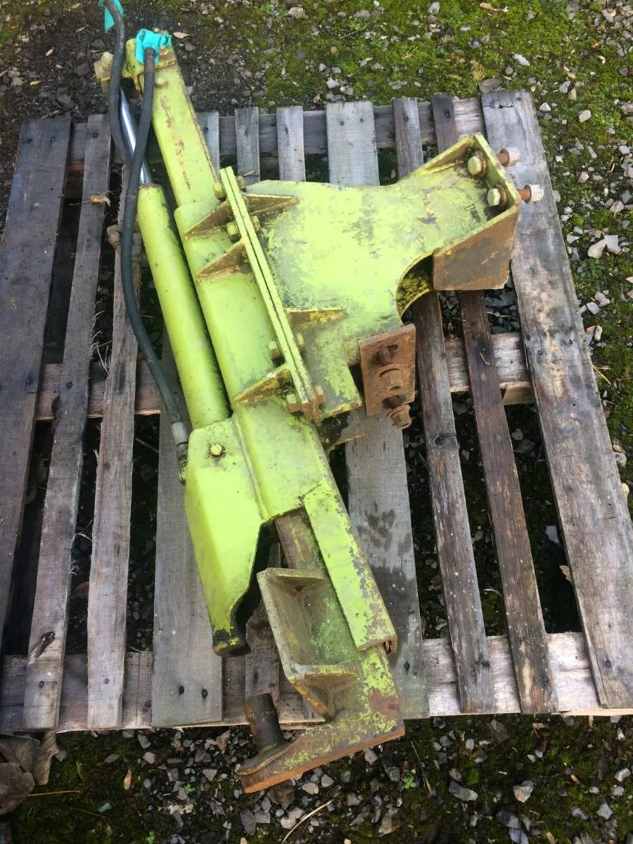 Hydraulic Pick up Hitch - Image 1