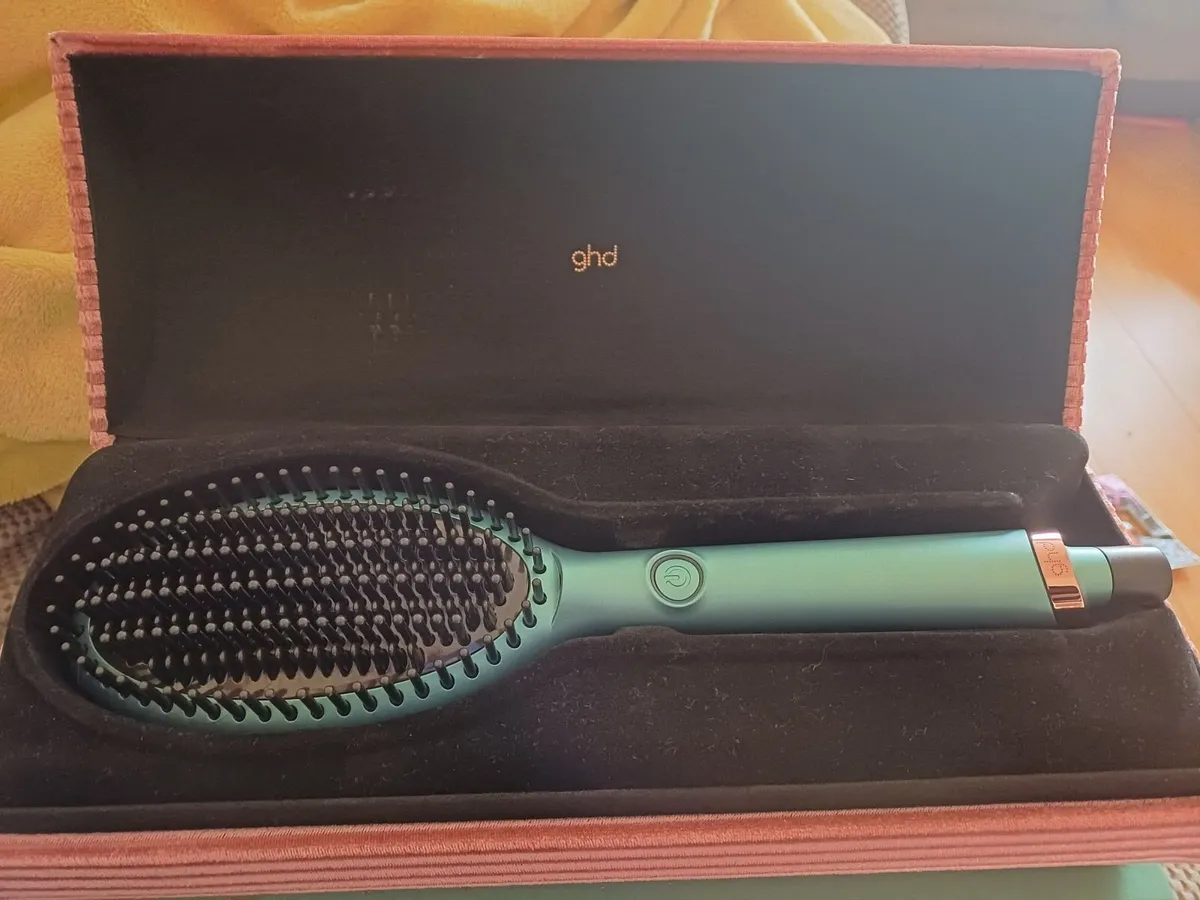 GHD Glide Hotbrush - Image 3