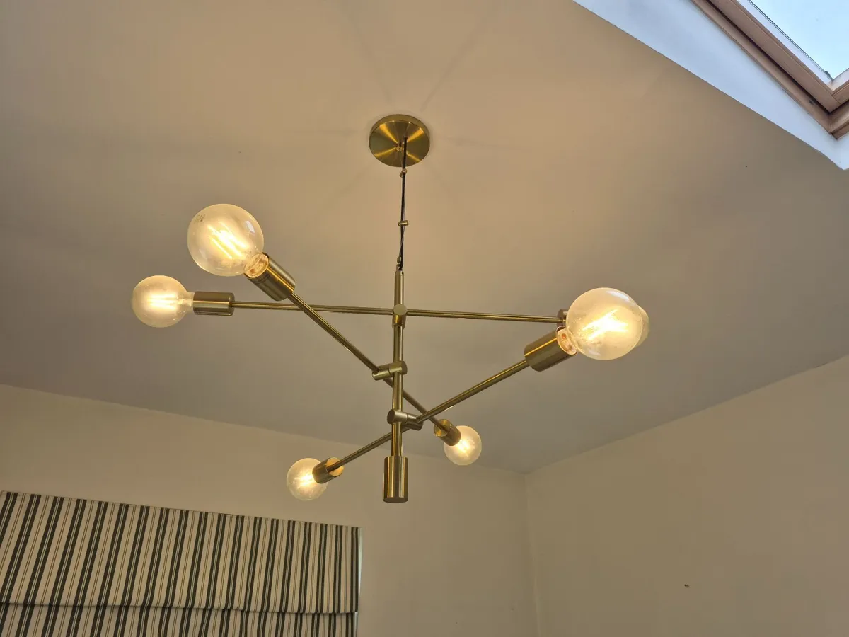 Ceiling lighting - Image 1