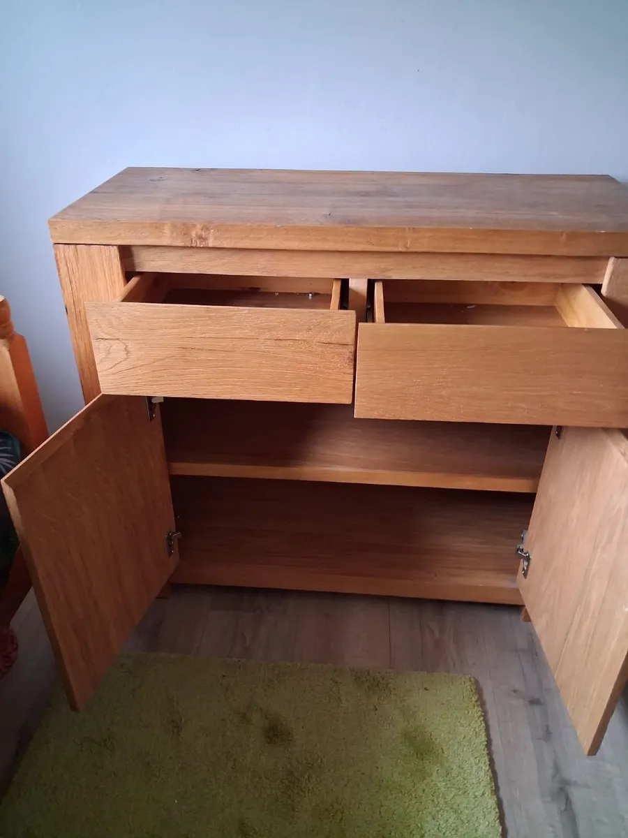 Oak cabinet - Image 2