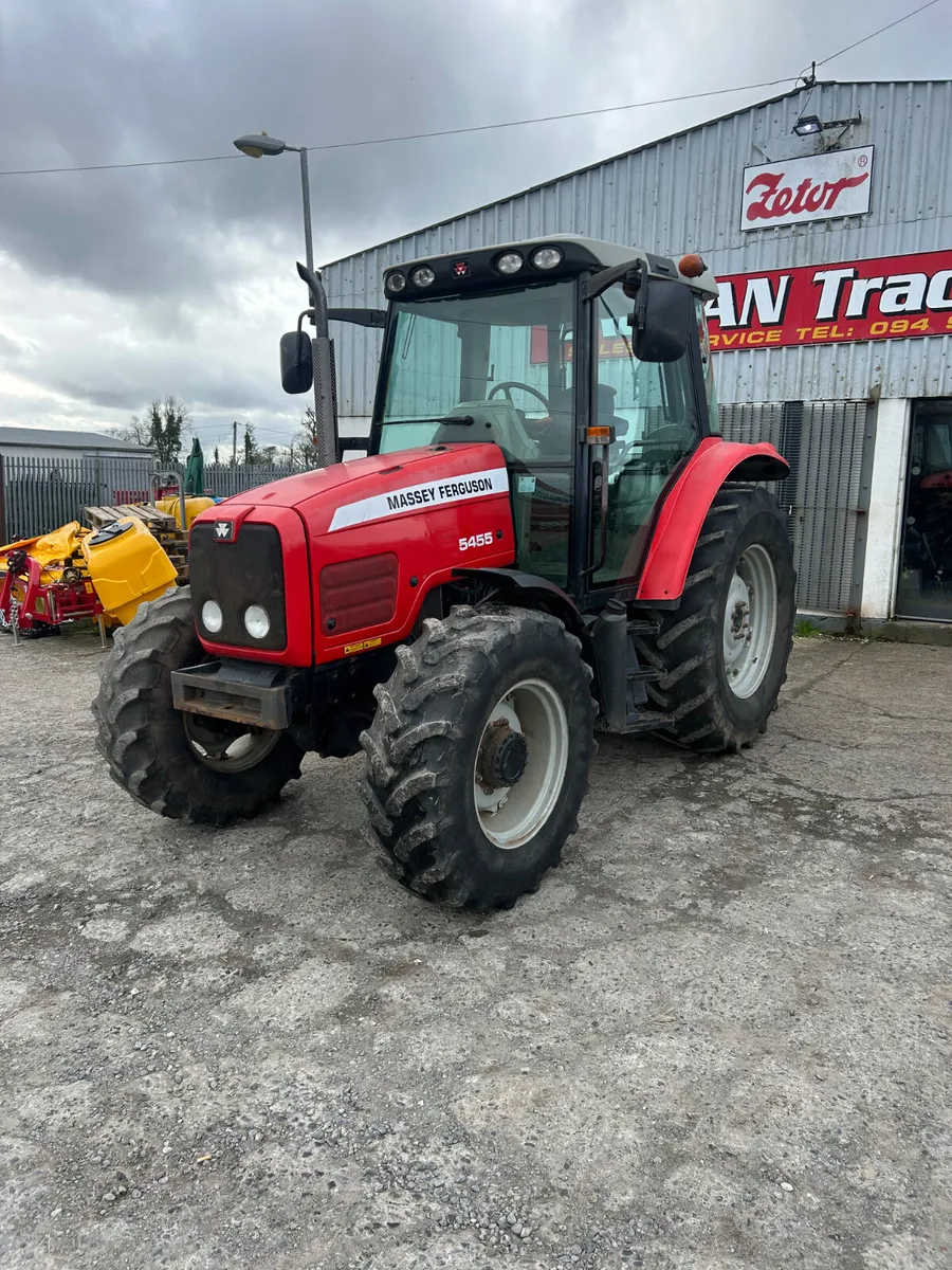 2004 Massey Ferguson 5455 - Image 1