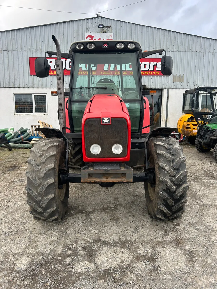 2004 Massey Ferguson 5455 - Image 3