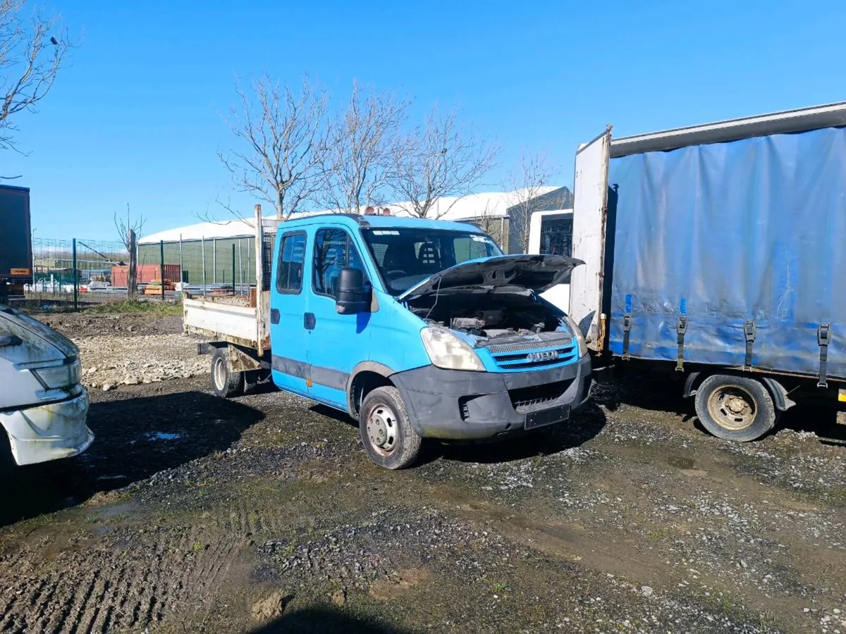 Selection of mercedes various parts or export - Image 3