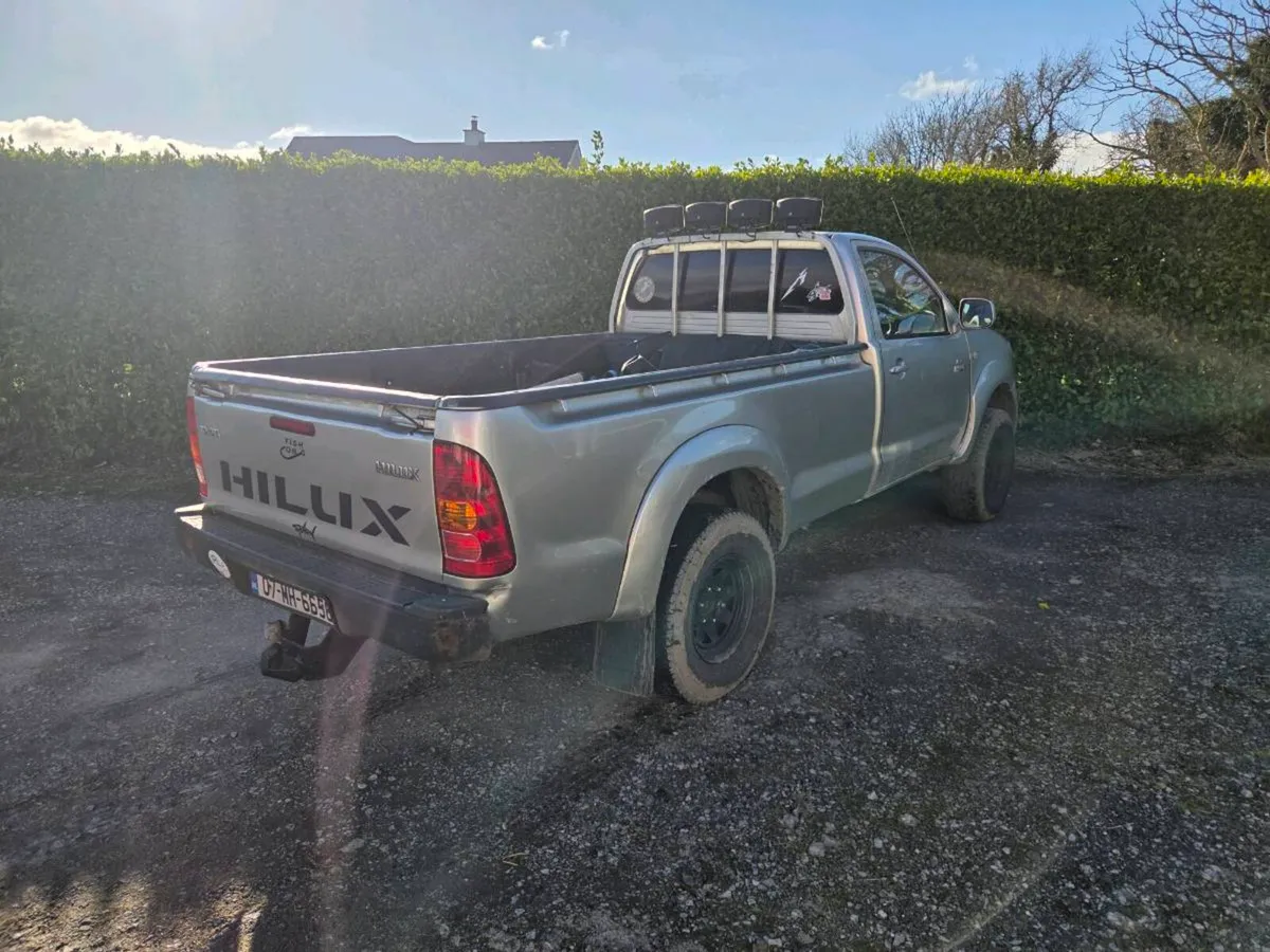 2007 Toyota Hilux Single Cab - Image 4