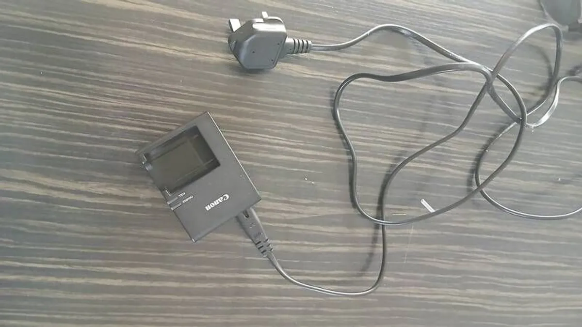 Canon 4000D - Image 3