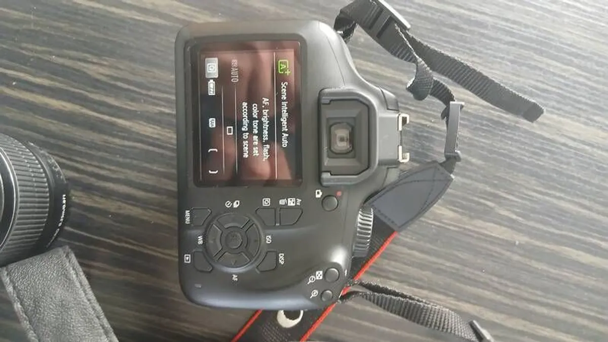 Canon 4000D - Image 1