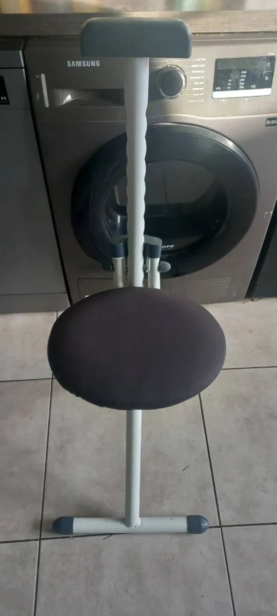 Strong foldable adjustable Musicians Chair - Image 3