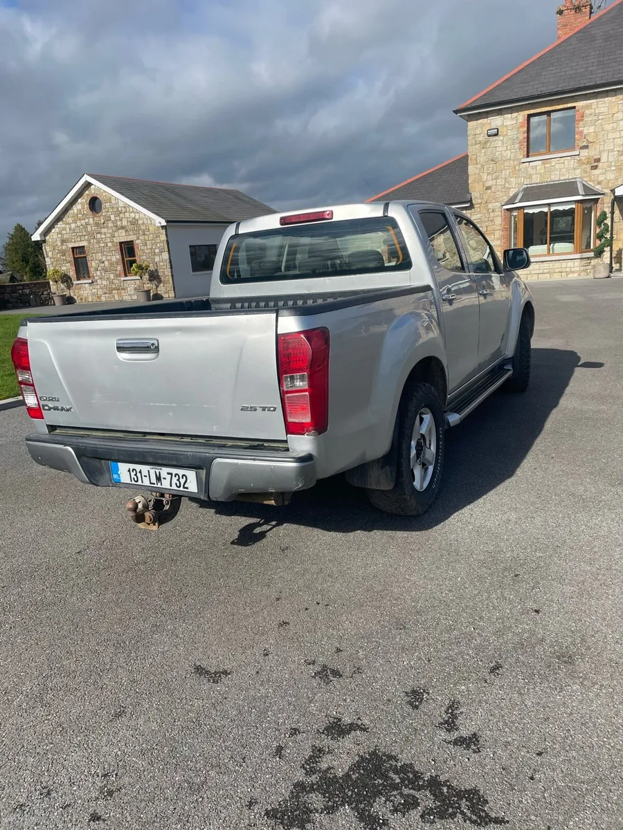 Isuzu D max - Image 3